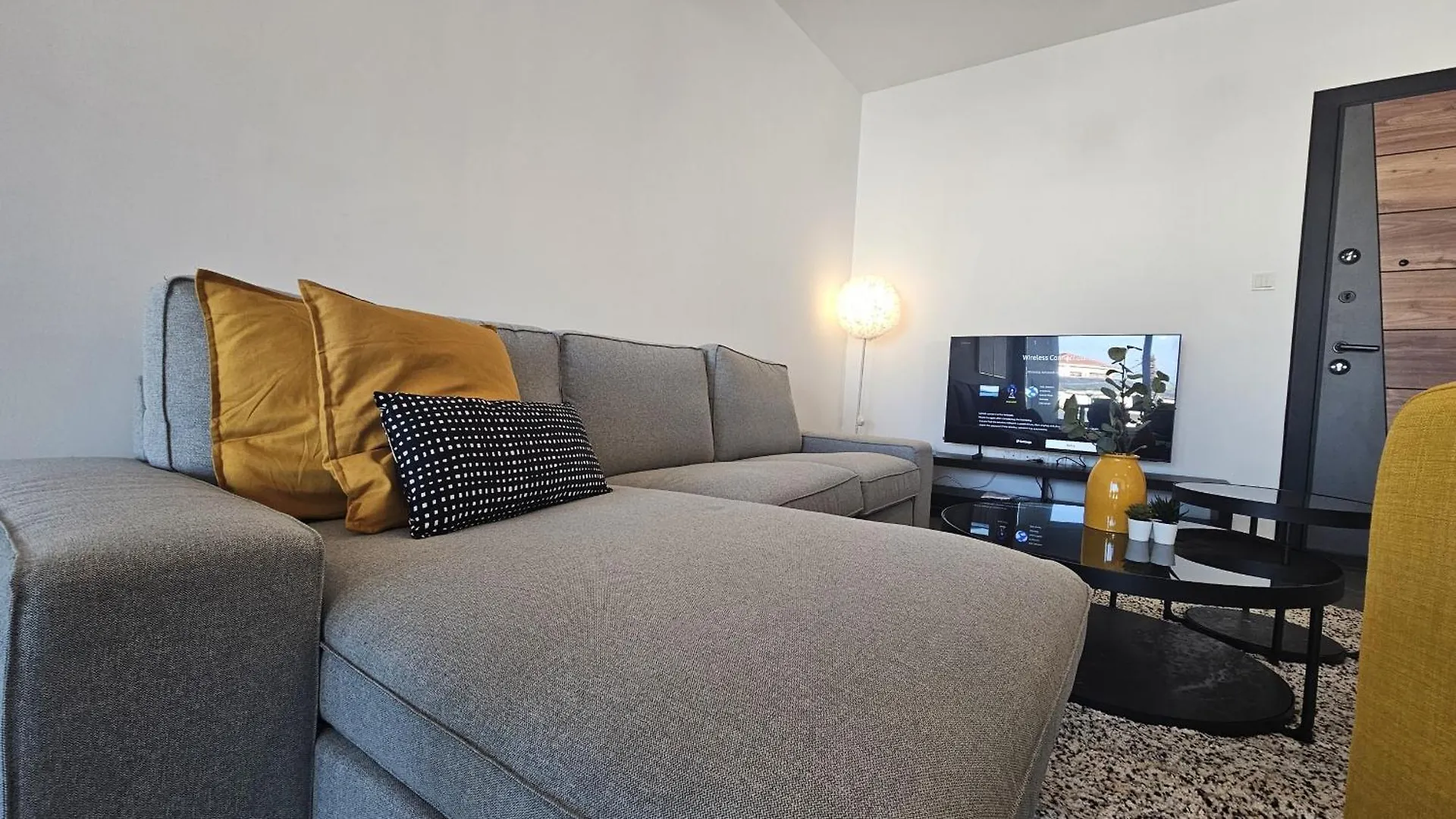 Stay Larnaca Pearl Apartment 0*,  Cyprus