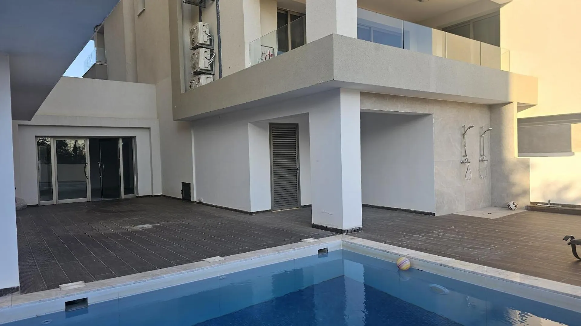 Stay Larnaca Pearl Apartment