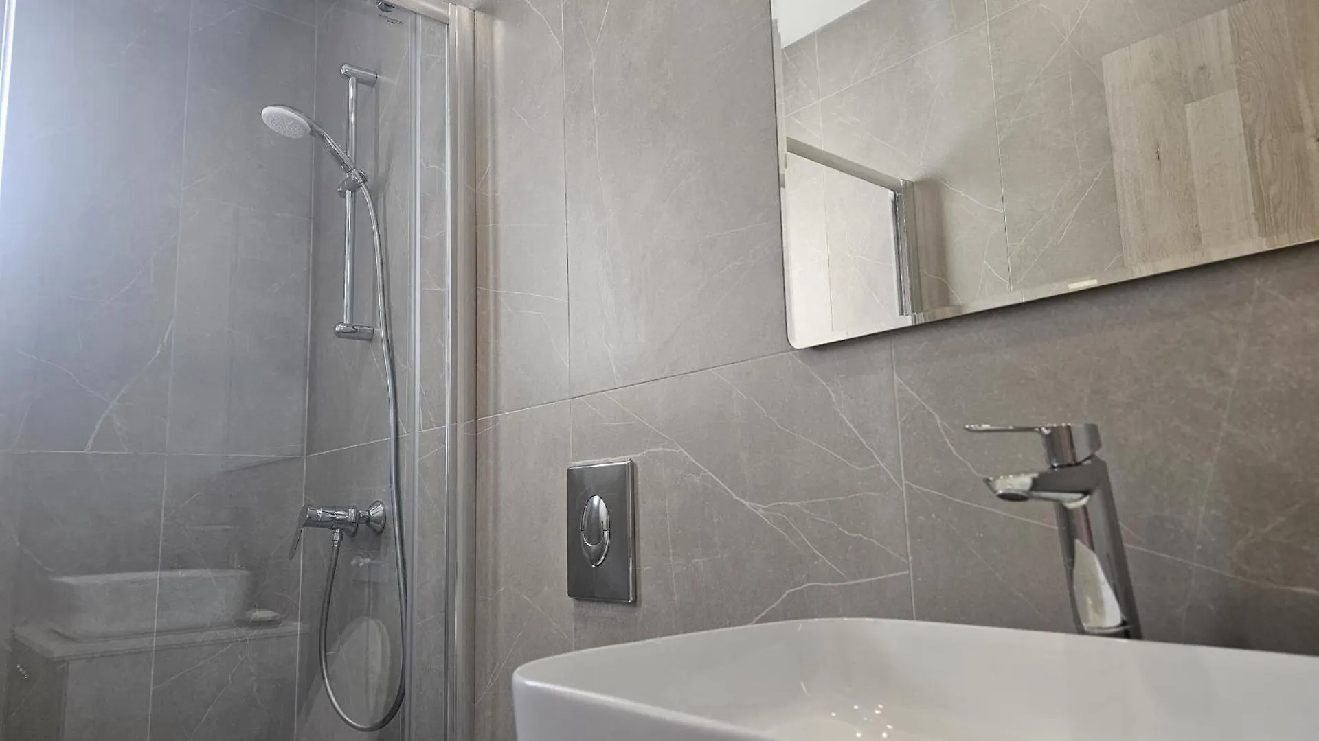 Stay Larnaca Pearl Apartment