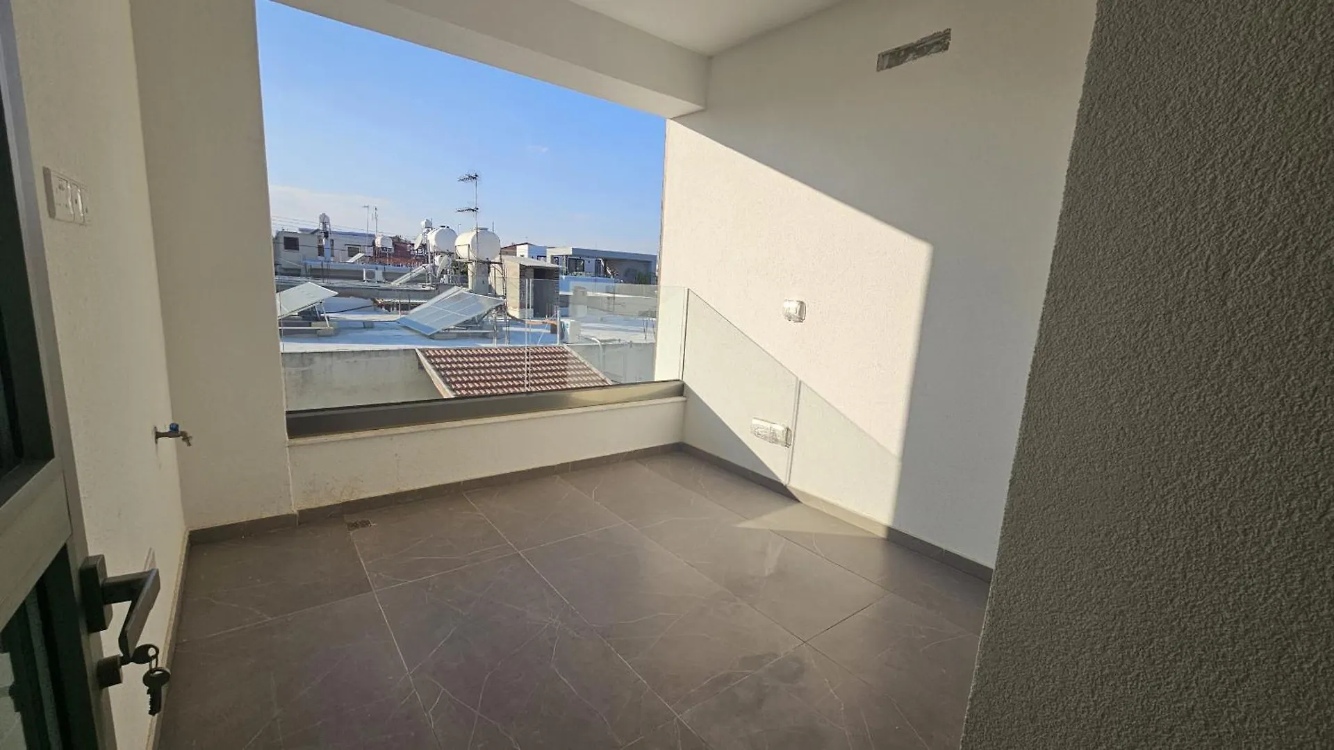 Stay Larnaca Pearl Apartment