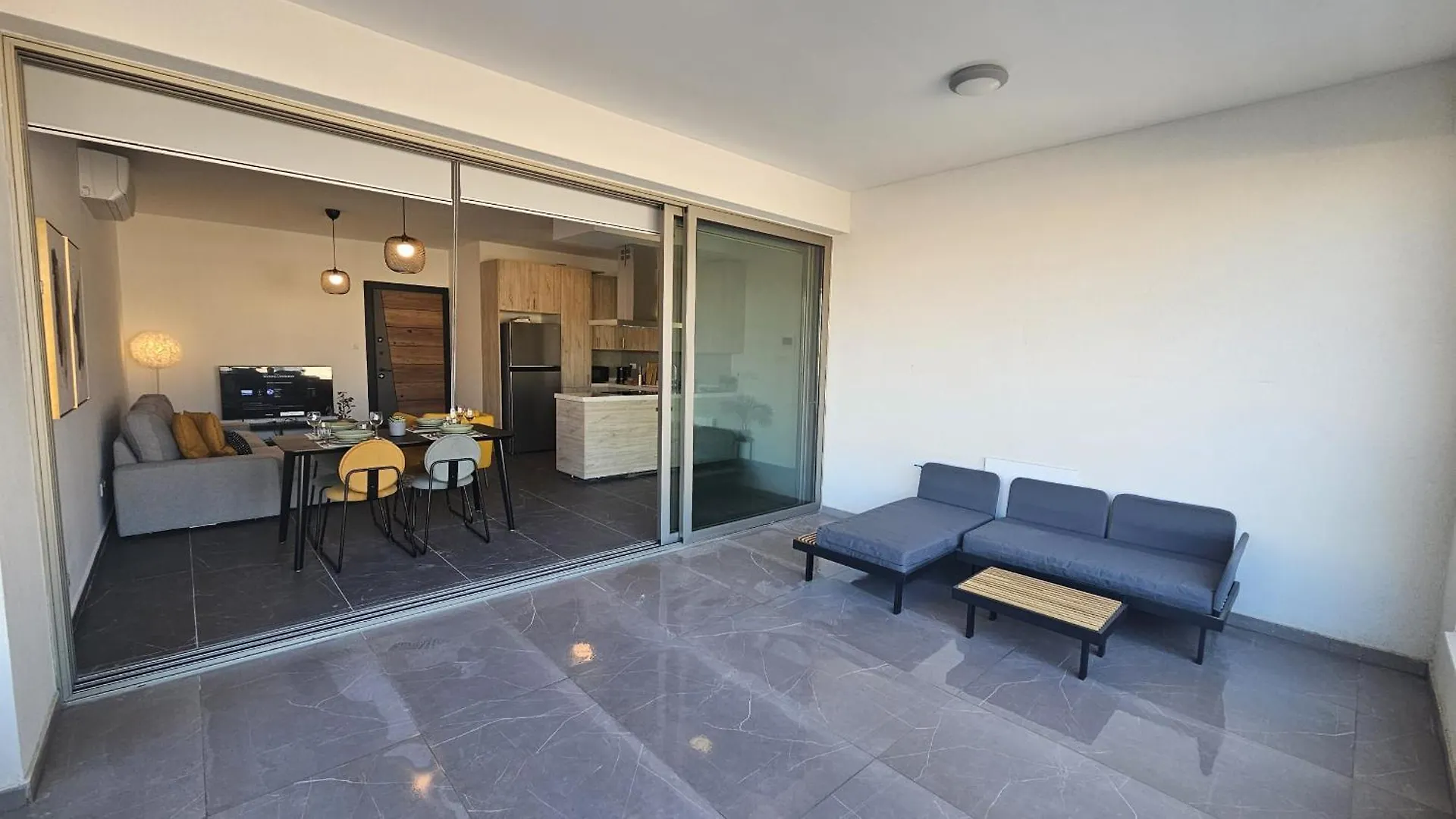 Stay Larnaca Pearl Apartment 0*,  Cyprus