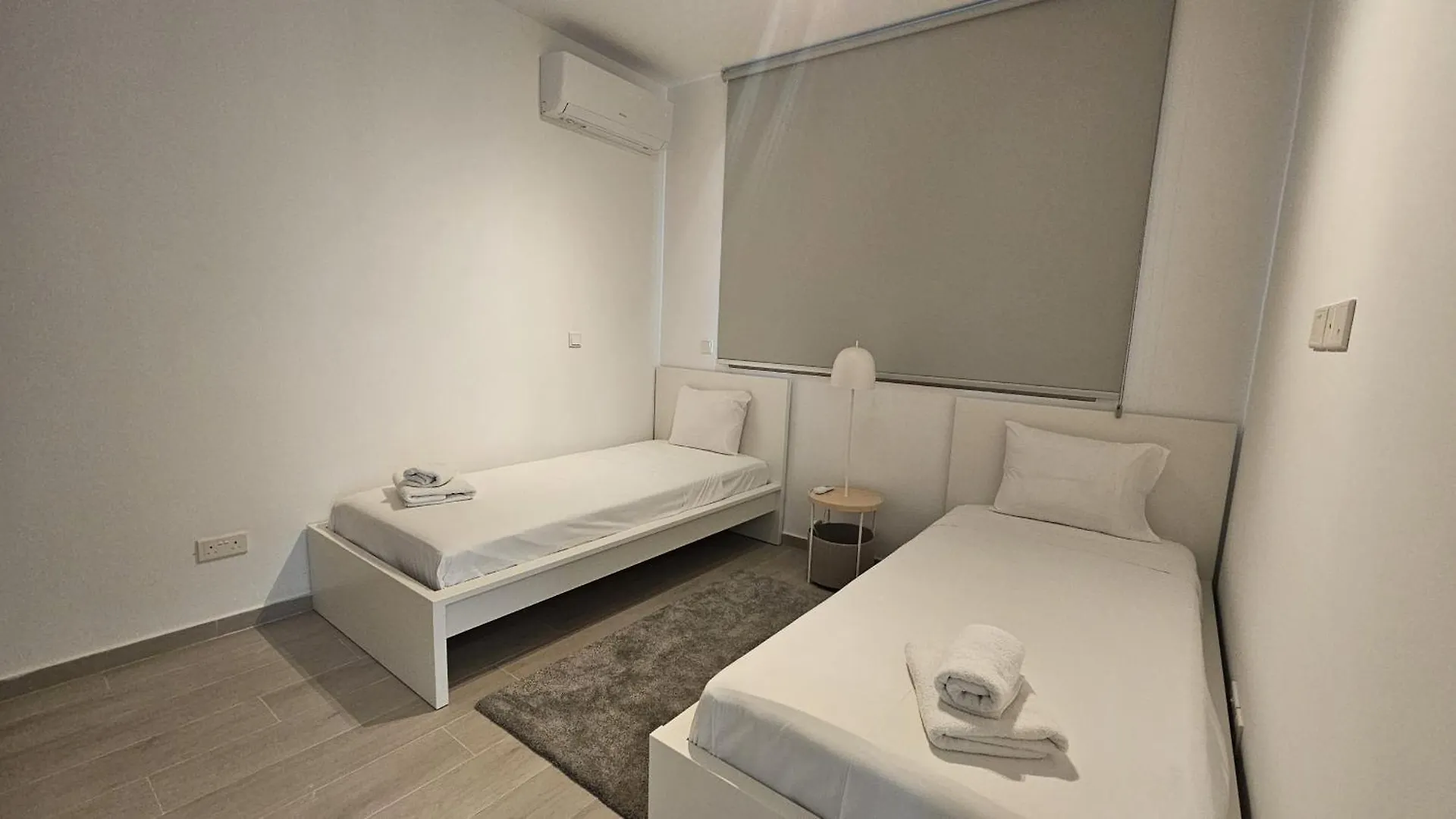 Stay Larnaca Pearl Apartment