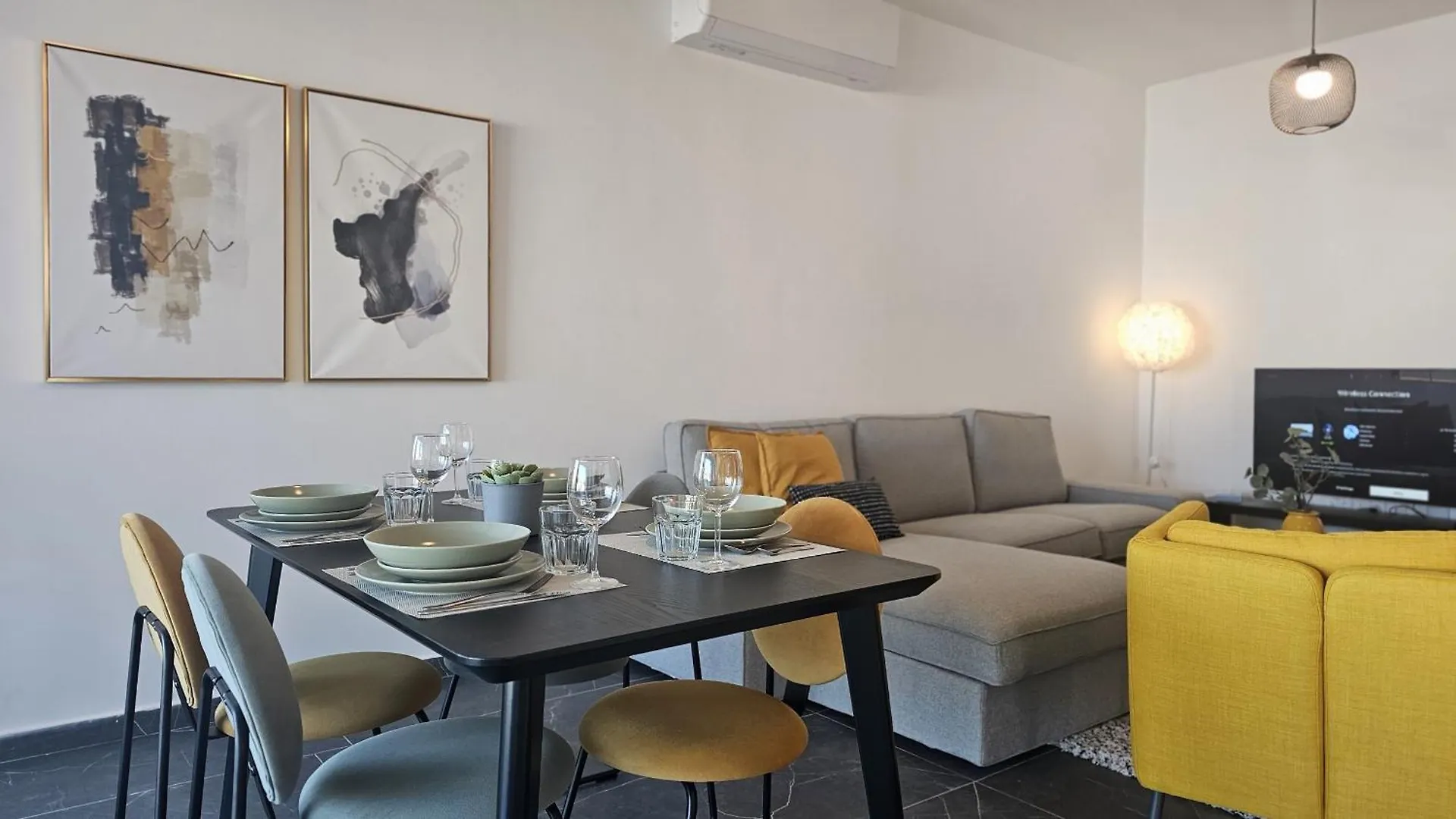Stay Larnaca Pearl Apartment