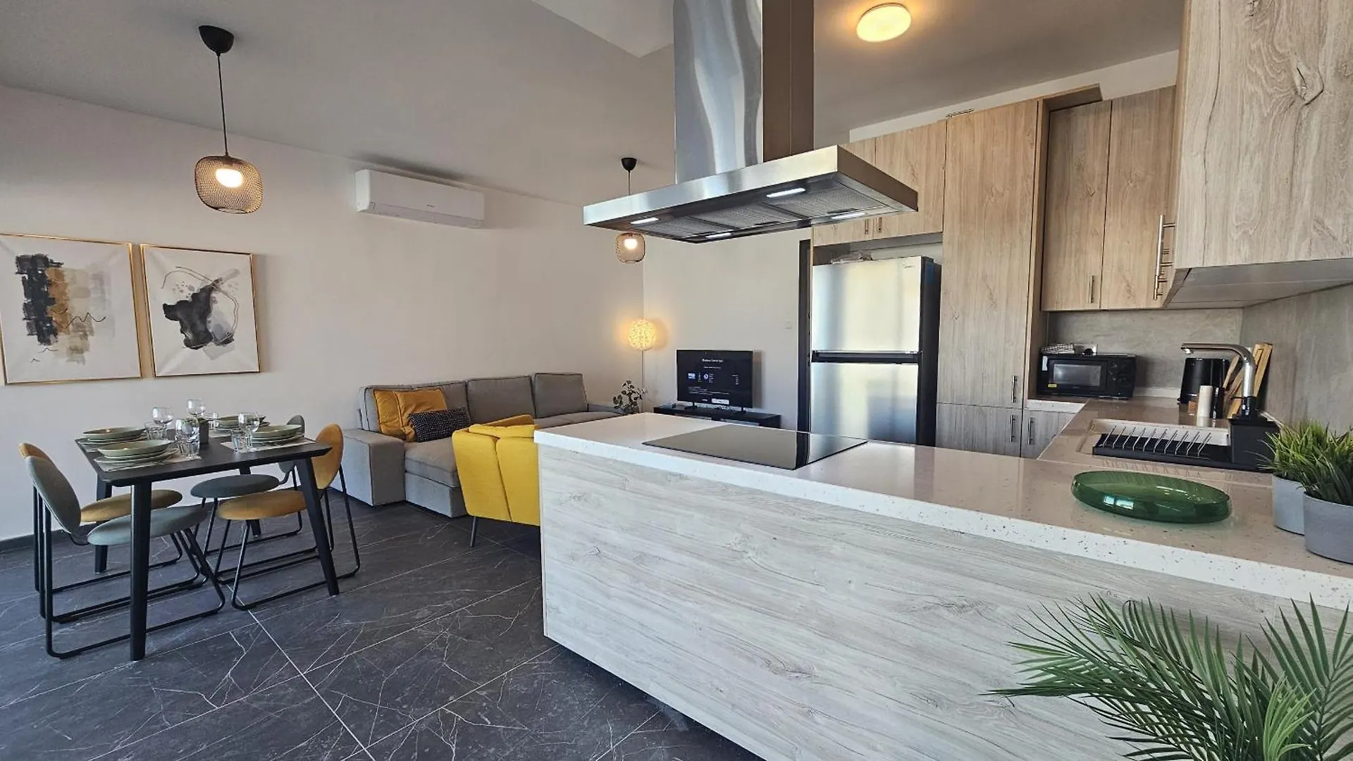 Stay Larnaca Pearl Apartment