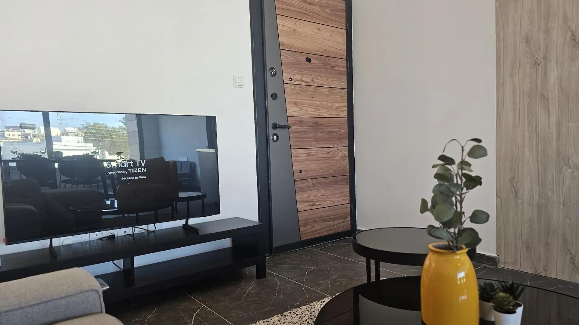 Stay Larnaca Pearl Apartment 0*,