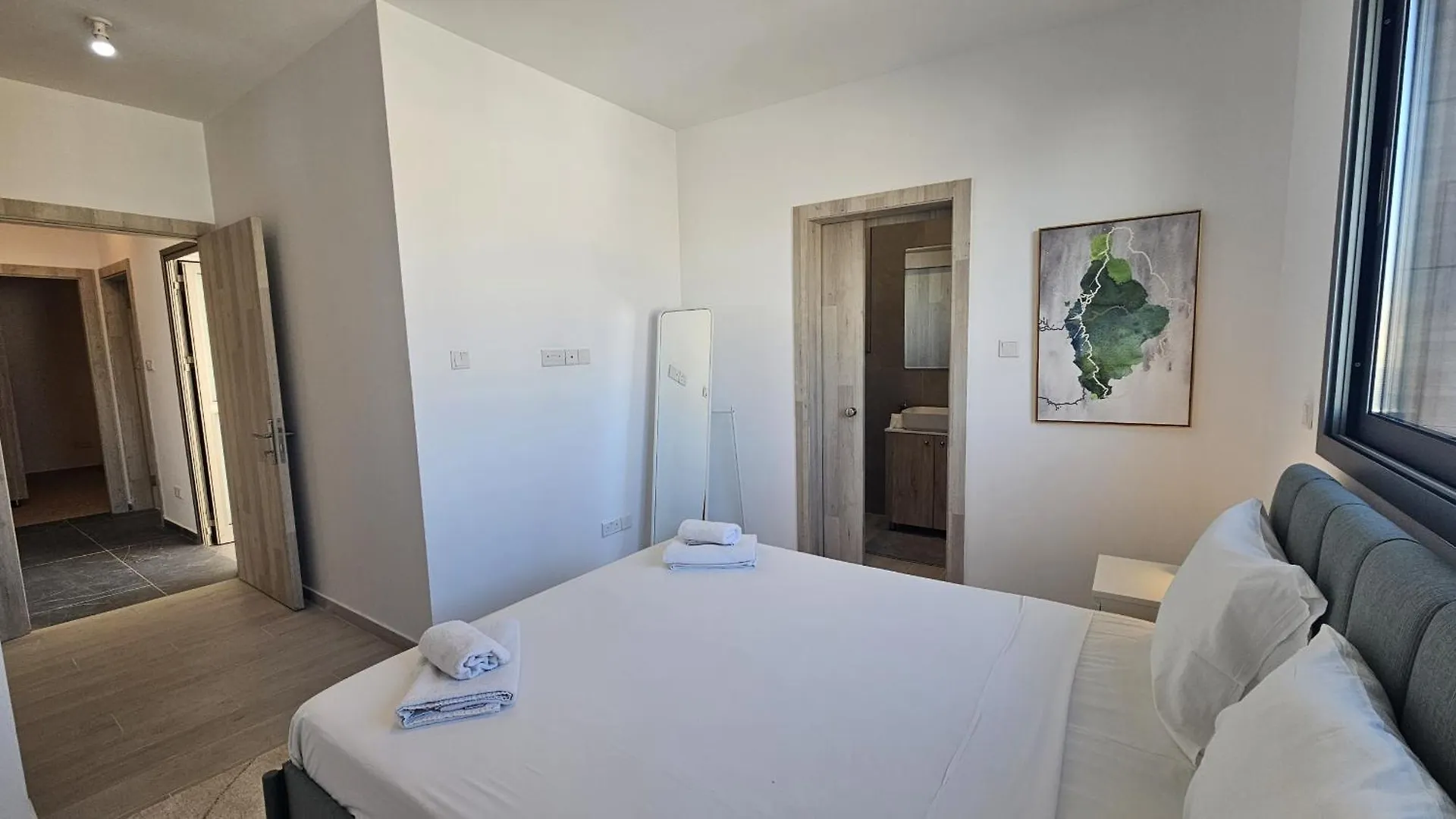 Stay Larnaca Pearl Apartment 0*,  Cyprus